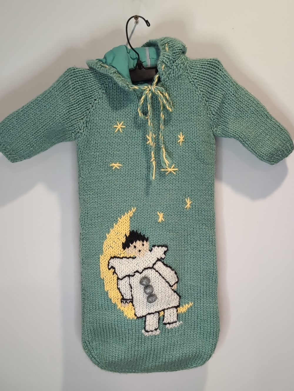 Green Hand Knitted Bunting Sak Sleeping Bag Pierrot Moon Stats Vintage
